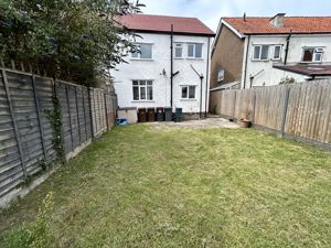 Photo 19- click for photo gallery